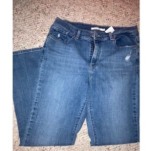 Levi Strauss Jeans | Classic Straight Leg, Slightly Distressed Pocket
